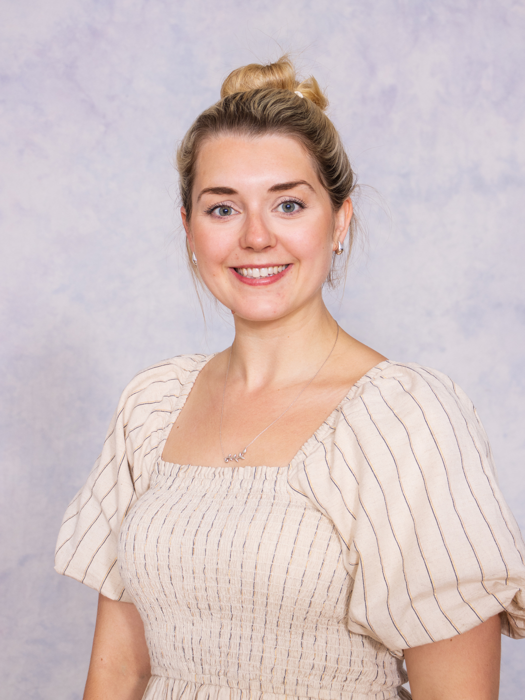 Photo of Miss Thomas
